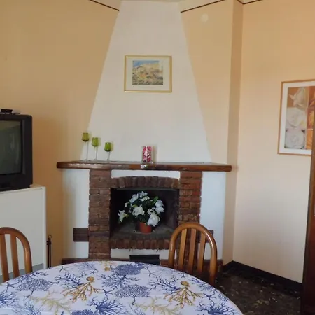 Appartamento Laura By Interhome *